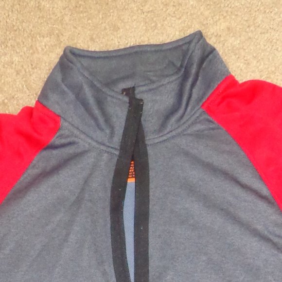 Andi, Legendary Sweat Top, soft fabric, Size small - Picture 4 of 4